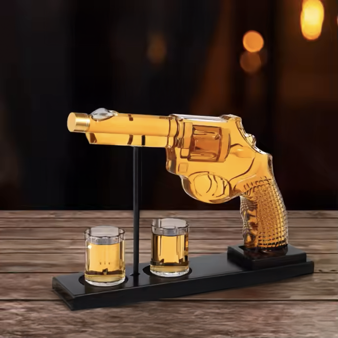 Whiskey Revolver Decanter + 2 Shots Magazine Set