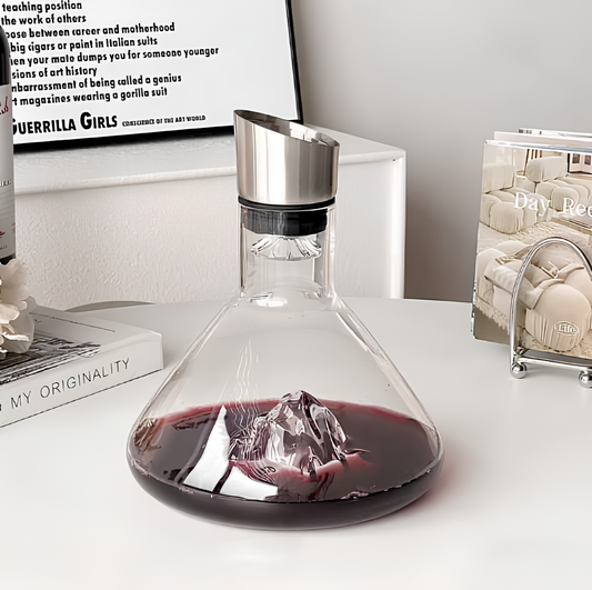 Mountain Decanter With Stainless Lid